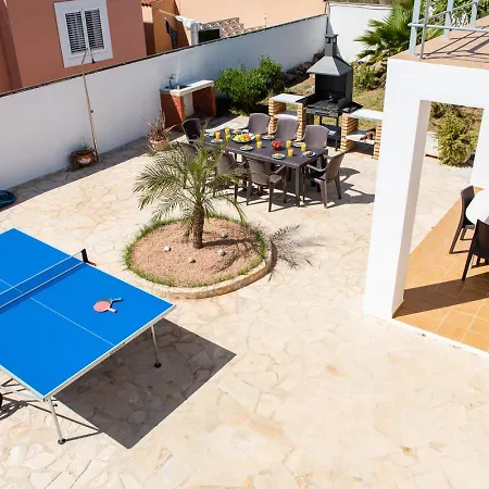 In Playa Den Bossa, 5 Min Supermarketbbq *